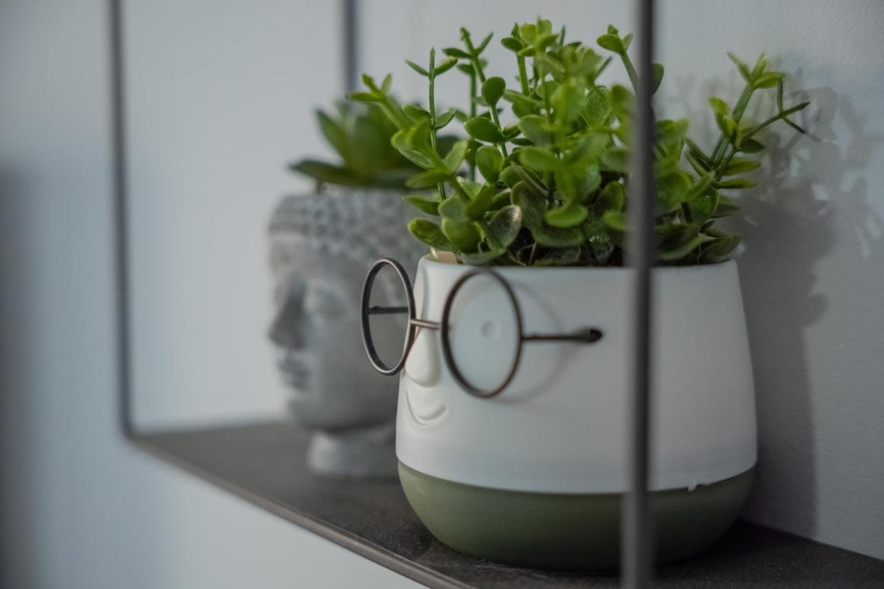 Blloku Area Modern App - The Nest Apartment Tiranë Luaran gambar